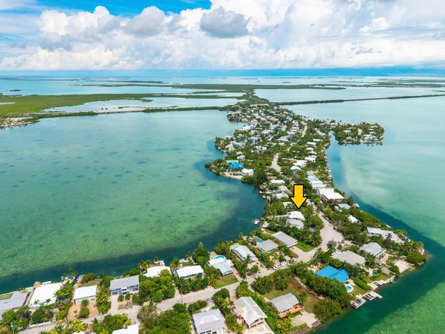 78 Bay Drive, Saddlebunch, FL 33040