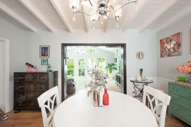 78 Bay Drive, Saddlebunch, FL 33040