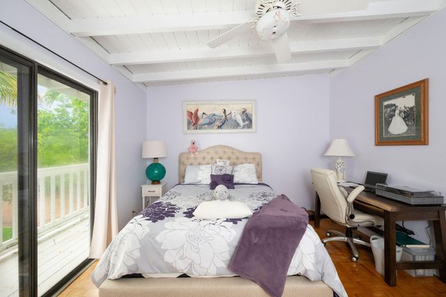 78 Bay Drive, Saddlebunch, FL 33040