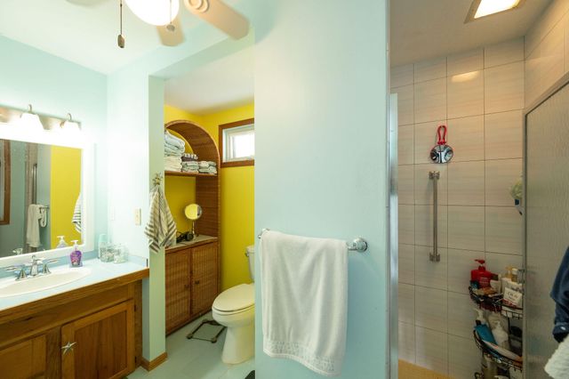 78 Bay Drive, Saddlebunch, FL 33040