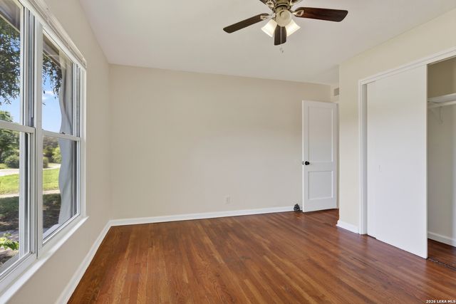 415 BYRNES DR, San Antonio, TX 78209