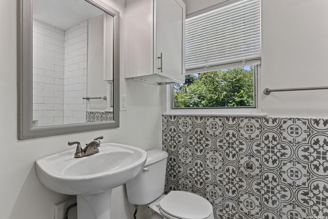 415 BYRNES DR, San Antonio, TX 78209