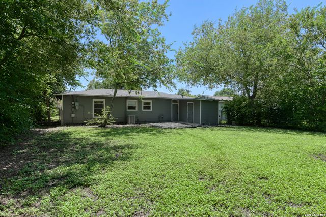 415 BYRNES DR, San Antonio, TX 78209