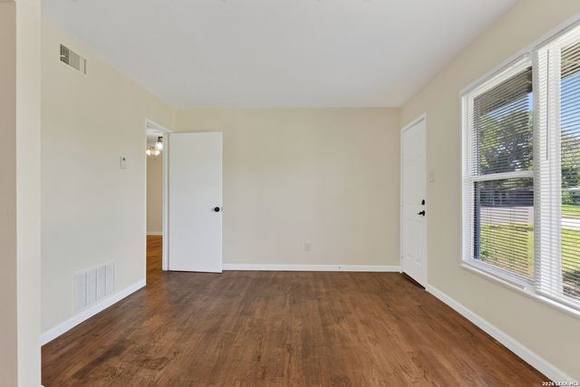 415 BYRNES DR, San Antonio, TX 78209