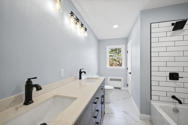 837 Main Road, Westport, MA 02790