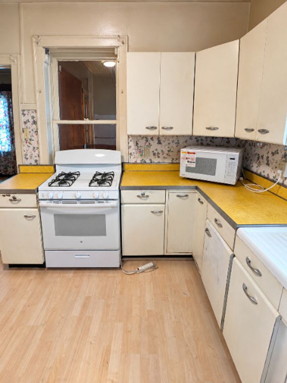 4127 S Francisco Avenue, Chicago, IL 60632 — photo 4