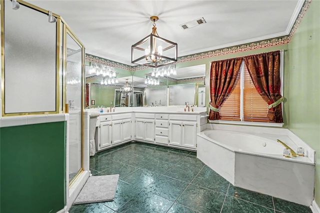 7336 Waters Edge Drive, Stone Mountain, GA 30087