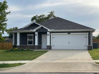 114 S Rainbow, Whitehouse, TX 75791