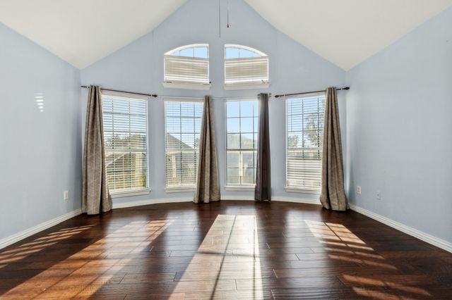 8817 Shepard Drive, Plano, TX 75025