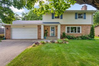 6204 Halifax Avenue S, Edina, MN 55424