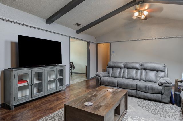 2608 74th Place, Lubbock, TX 79423