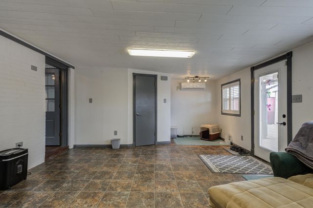 2608 74th Place, Lubbock, TX 79423