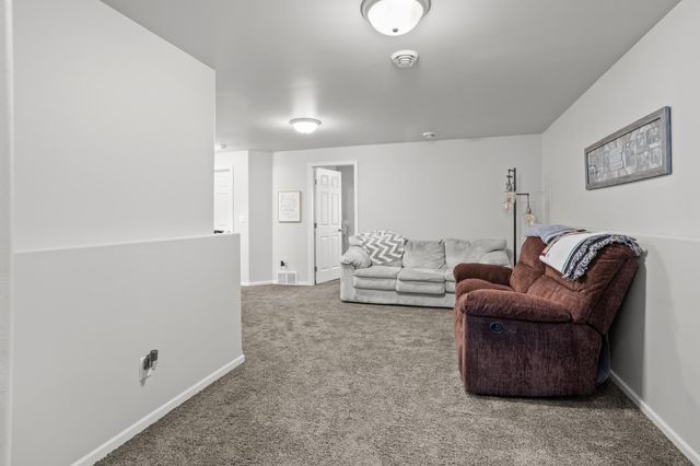 1336 13th Street W, West Fargo, ND 58078