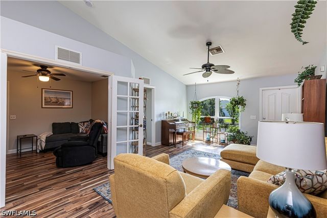 4140 SW 8th CT, Cape Coral, FL 33914