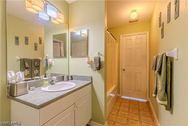 4140 SW 8th CT, Cape Coral, FL 33914