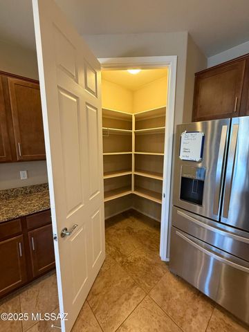 13834 E Cardemore Drive, Vail, AZ 85641