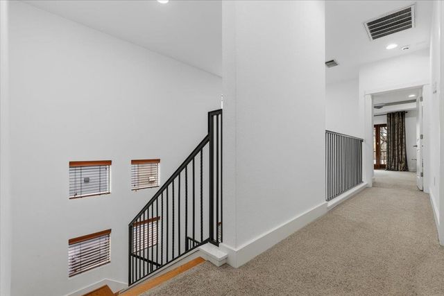 512 Sunny LN A, Austin, TX 78704