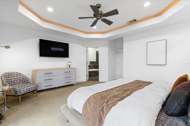 512 Sunny LN A, Austin, TX 78704