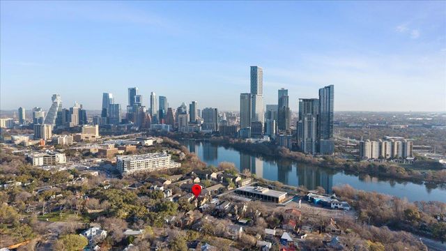 512 Sunny LN A, Austin, TX 78704