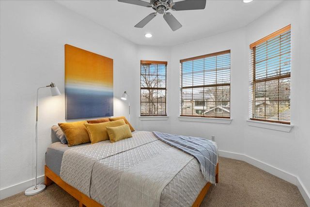 512 Sunny LN A, Austin, TX 78704