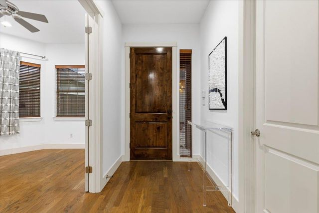 512 Sunny LN A, Austin, TX 78704