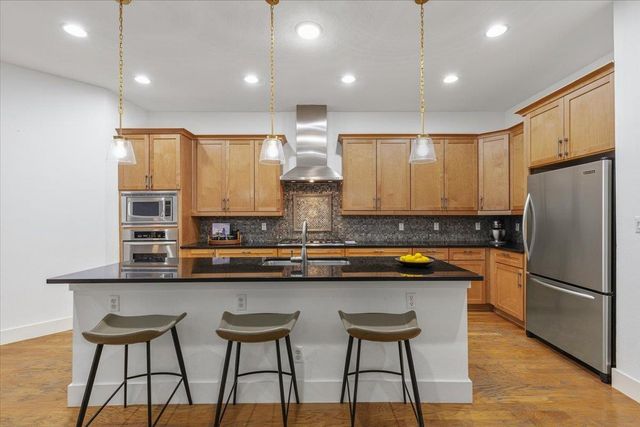 512 Sunny LN A, Austin, TX 78704