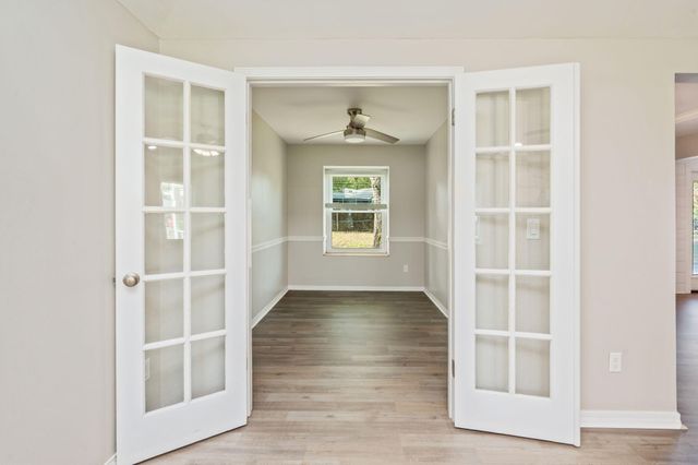 139 Meadow Woods Lane, Niceville, FL 32578