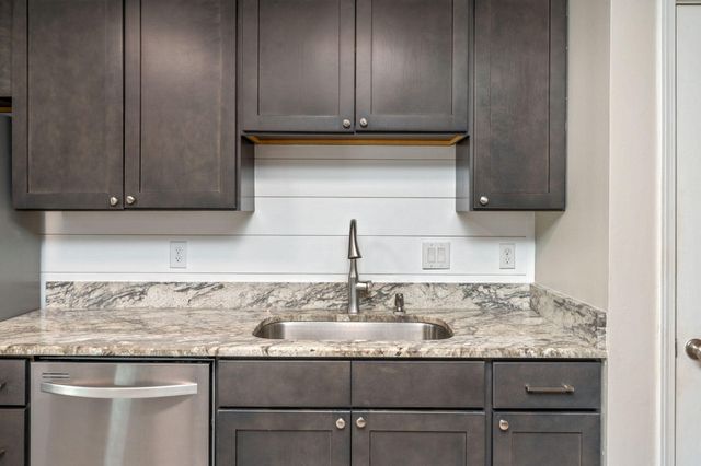 139 Meadow Woods Lane, Niceville, FL 32578