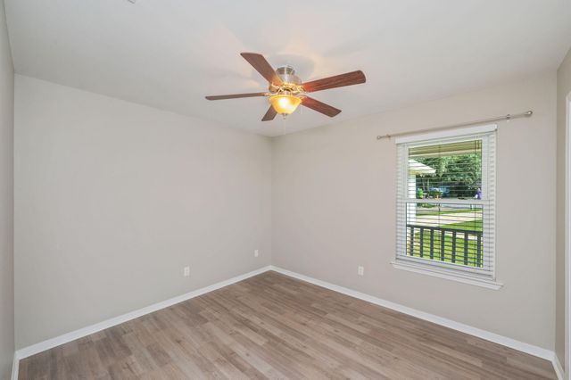 139 Meadow Woods Lane, Niceville, FL 32578