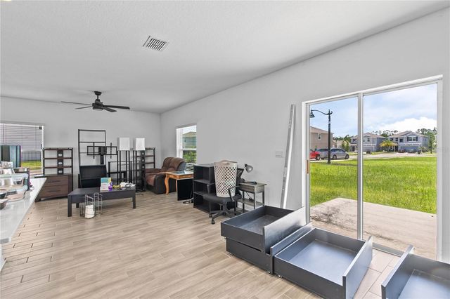 1127 CABOT CLIFFS DRIVE, Daytona Beach, FL 32124