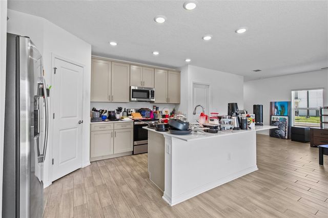 1127 CABOT CLIFFS DRIVE, Daytona Beach, FL 32124