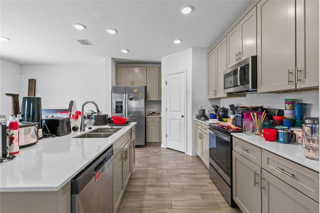 1127 CABOT CLIFFS DRIVE, Daytona Beach, FL 32124