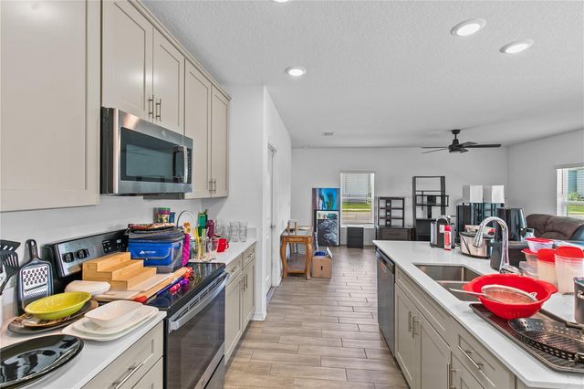 1127 CABOT CLIFFS DRIVE, Daytona Beach, FL 32124