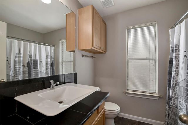 1930 Greenbriar Colony Drive, Houston, TX 77032