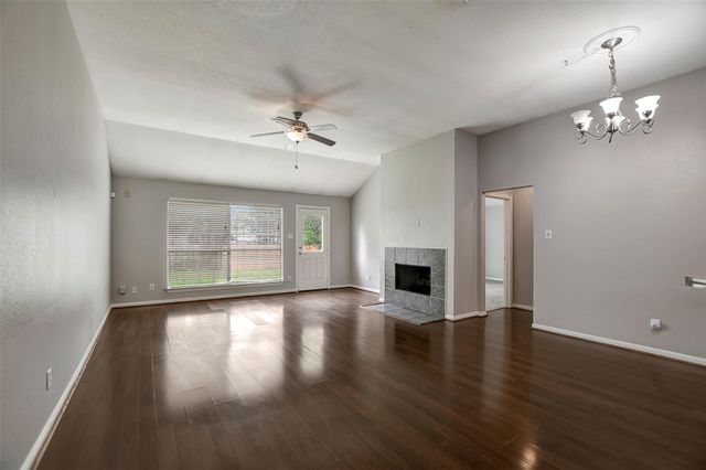 1930 Greenbriar Colony Drive, Houston, TX 77032