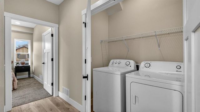 2302 1st Street, Eau Claire, WI 54703