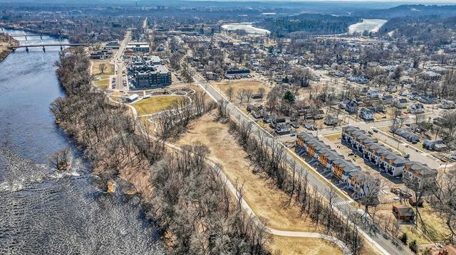 2302 1st Street, Eau Claire, WI 54703