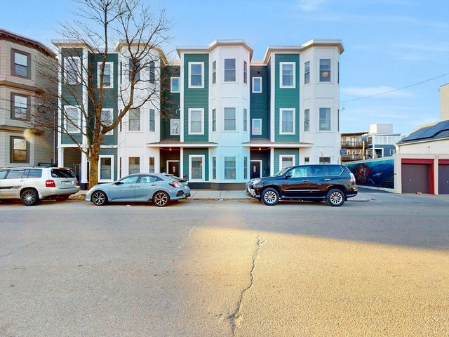 260 Bremen St. 3, Boston, MA 02128