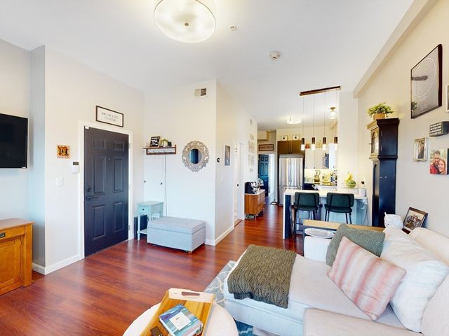 260 Bremen St. 3, Boston, MA 02128