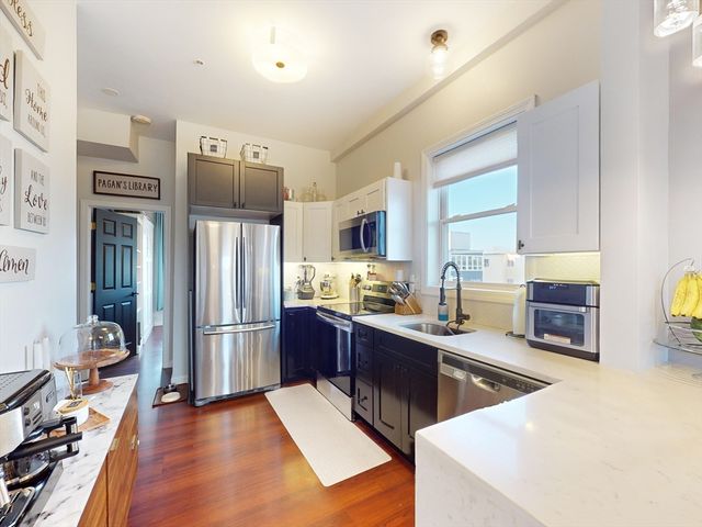 260 Bremen St. 3, Boston, MA 02128