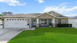1306 NE 6th PL, Cape Coral, FL 33909
