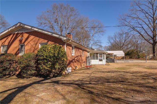 414 Mapleton Drive, Greenville, SC 29607