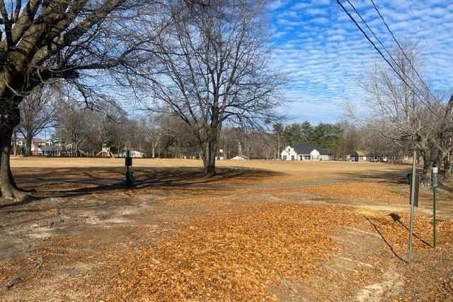 414 Mapleton Drive, Greenville, SC 29607