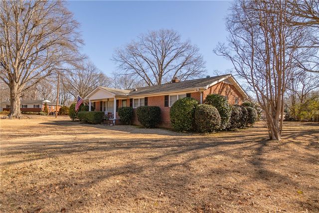 414 Mapleton Drive, Greenville, SC 29607