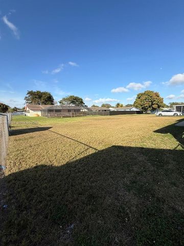 1771 NW 191st St, Miami Gardens, FL 33056