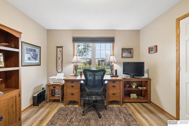 4733 W High Ridge Road, Lincoln, NE 68522