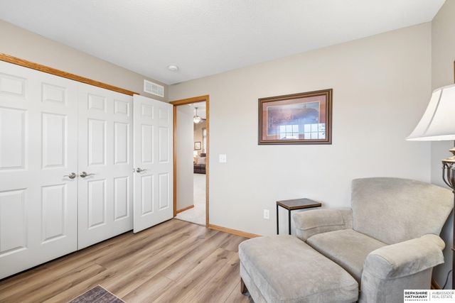 4733 W High Ridge Road, Lincoln, NE 68522