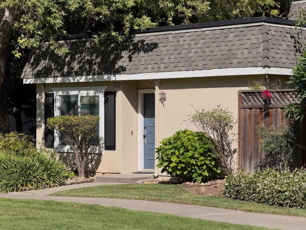 7094 Indian Wells Court, San Jose, CA 95139