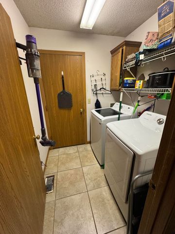 1278 1280 W Butterfield Drive, Nixa, MO 65714