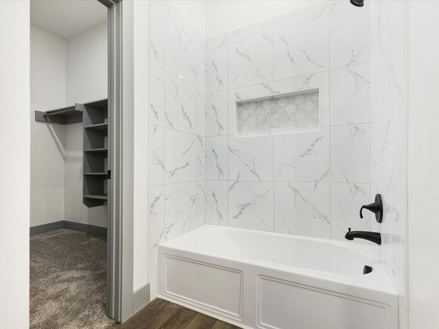 317 Kapuna Drive, Tool, TX 75143